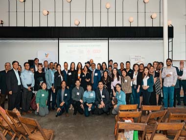 A group photo taken after the panel discussion at the Hong Kong Market Briefing & Reception co-organized by the Greater Austin Asian Chamber of Commerce on Mar 15. Director of Hong Kong Economic and Trade Office in San Francisco, Ms Jacko Tsang (second row, sixth right) spoke at the panel discussion. 