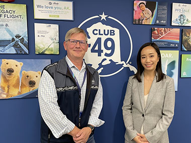 Director of the Hong Kong Economic and Trade Office in San Francisco, Ms Jacko Tsang (right) met with External Affairs Manager of Alaska Airlines, Mr Tim Thompson (left) in Anchorage on June 14. 