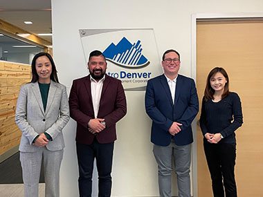 Photo (from left): Ms Jacko Tsang, Director of Hong Kong Economic and Trade Office in San Francisco; Mr Raymond Gonzales, President of Metro Denver EDC; Mr Morgan Alu, Economic Development Manager of Metro Denver EDC, and Ms Emily Ng, Deputy Director of the Hong Kong Economic and Trade Office in San Francisco poised for a picture at Metro Denver EDC.