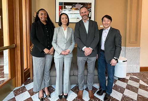 Director of HKETO San Francisco, Jacko Tsang (second left) posed for a picture with International Relations Director of the City of Portland, Chido Dhliwayo (first left), International Trade and Incentives Program Manager of Prosper Portland, Andy Reed (second left); and Senior Manager, Air Service Development, Port of Portland, Rick Aizawa (first right) after a meeting on April 25.